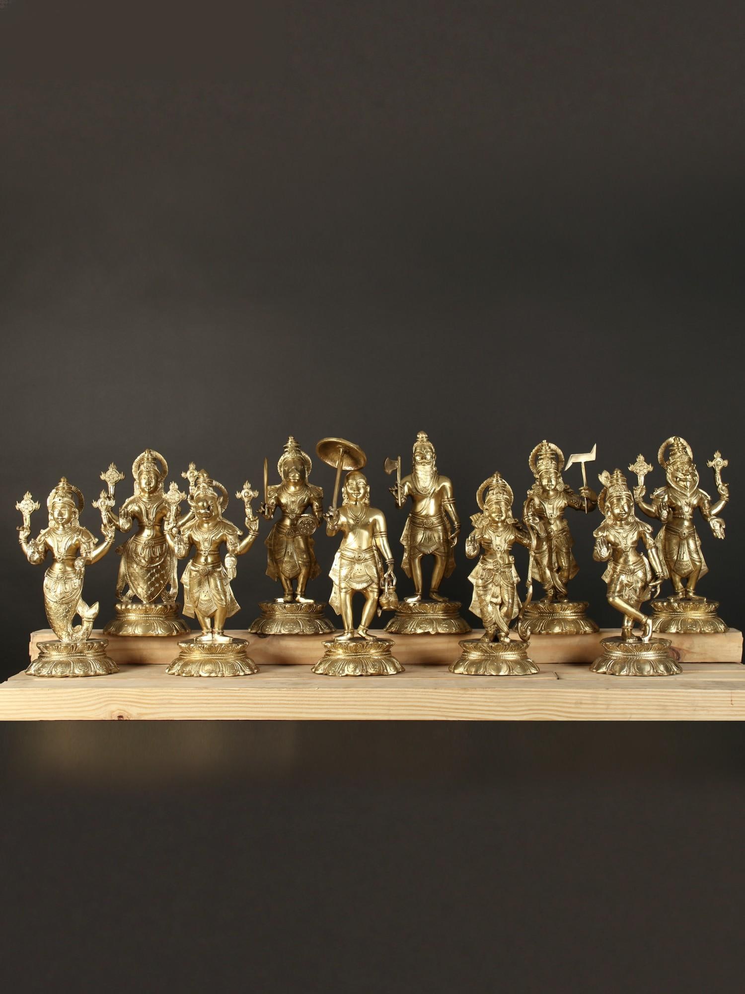15" Bronze Dashavtar Of Lord Vishnu: Title: 15" Bronze Dashavtar Of Lord Vishnu Description: Vamana : 15 inch Height X 6 inch Width X 5 inch Length Balarama : 12.7 inch Height X 6.5 inch Width X 5 inch Length Parashuram : 13.5 inch Heigh