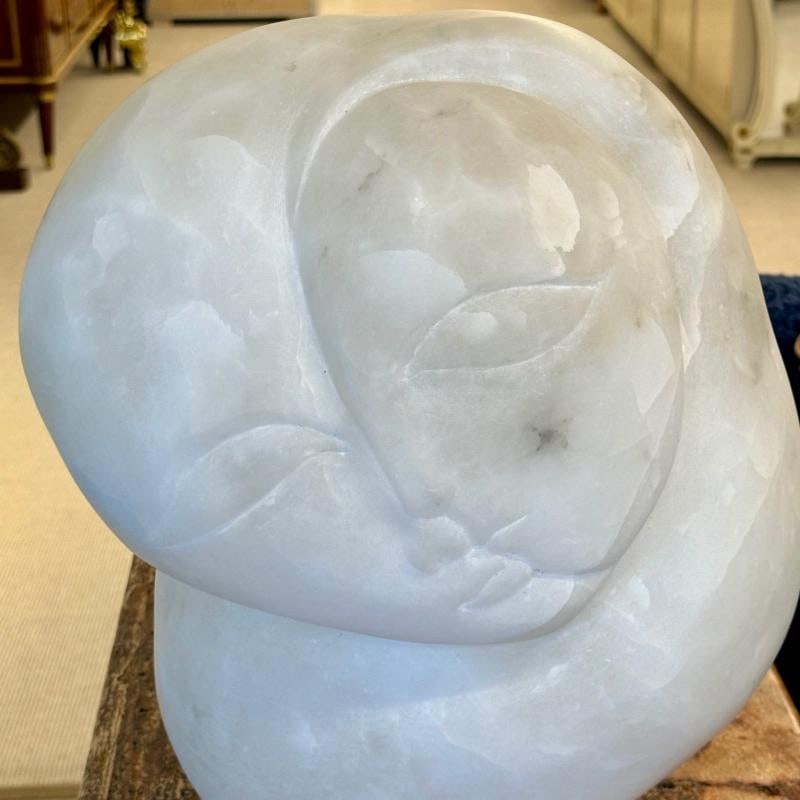 Contemporary Figural Marble Bust Depicting Heart Shaped Face Signed Forma - 4