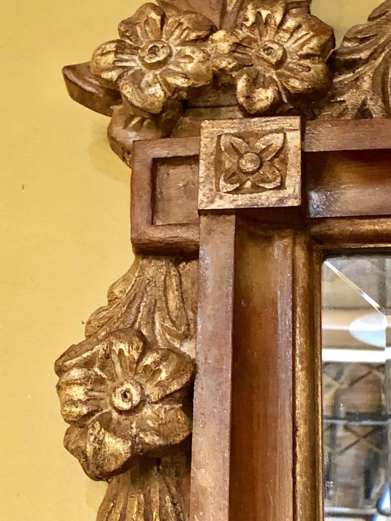A Gilt Gold Italian Acanthus Leaf Carved Wall or Console Mirror - 6