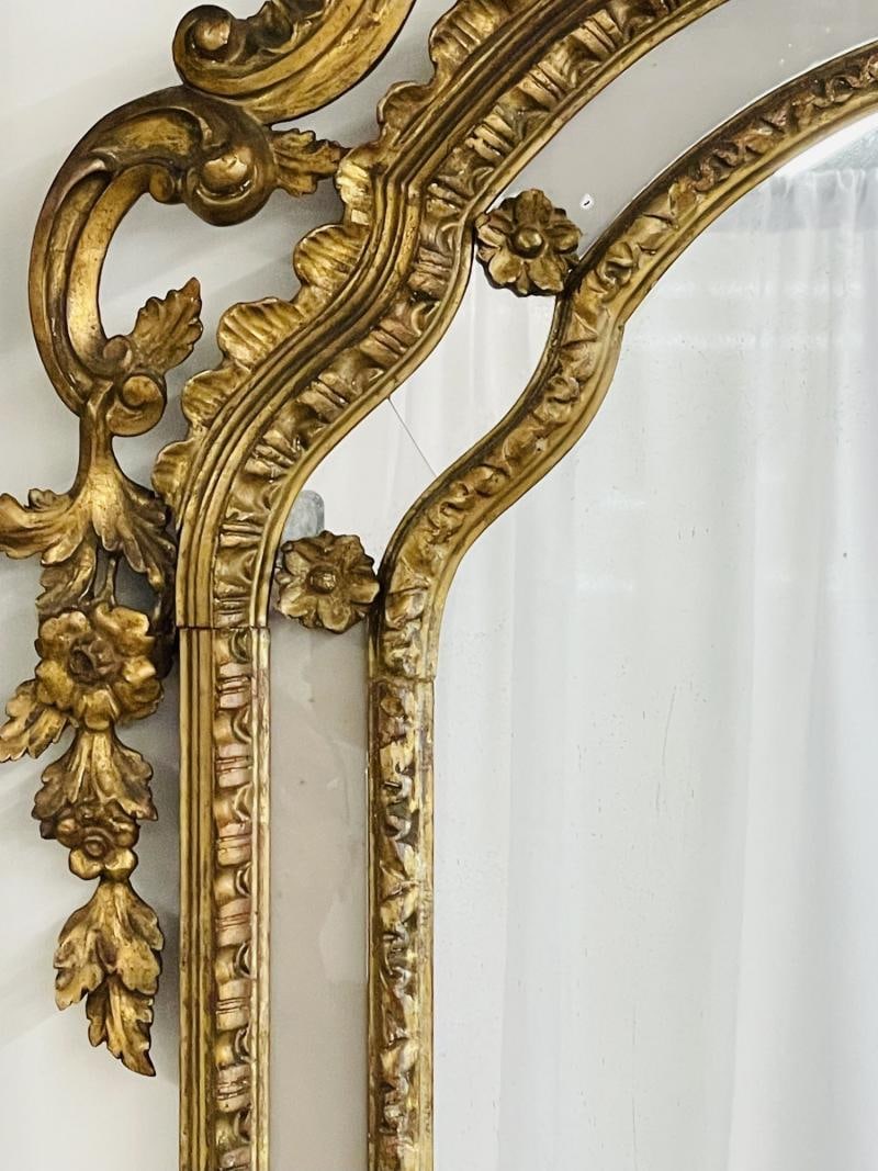 An Italian Gilt Wood Wall, Console or Pier Mirror - 6