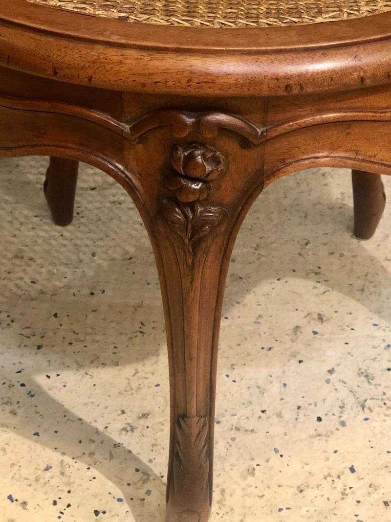 18th Century French Caned Bergère de Bureau - 8