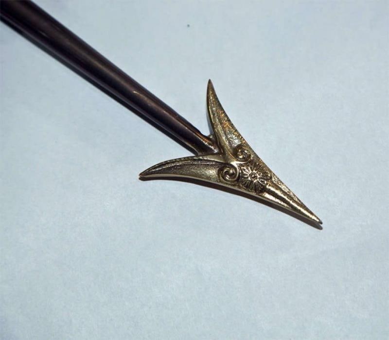 Pair of Neoclassical Arrow Sconces - 6
