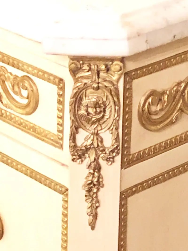 Hollywood Regency Maison Jansen Style Commodes or Nightstands a Pair - 5