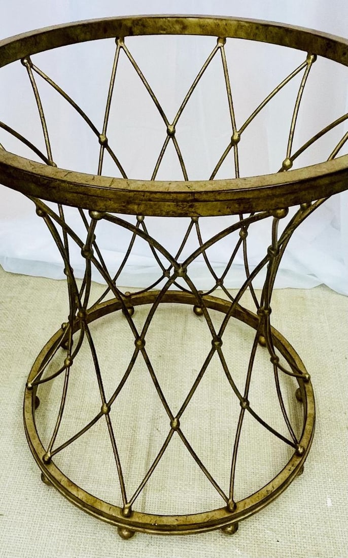 Neoclassical, Maison Jansen Style Round Gilt Metal Coffee Table, Side Table - 7
