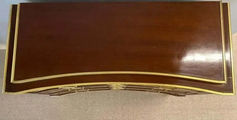 Pair of Large Russian Neoclassical Style Inverted Front Commodes Chests - 6