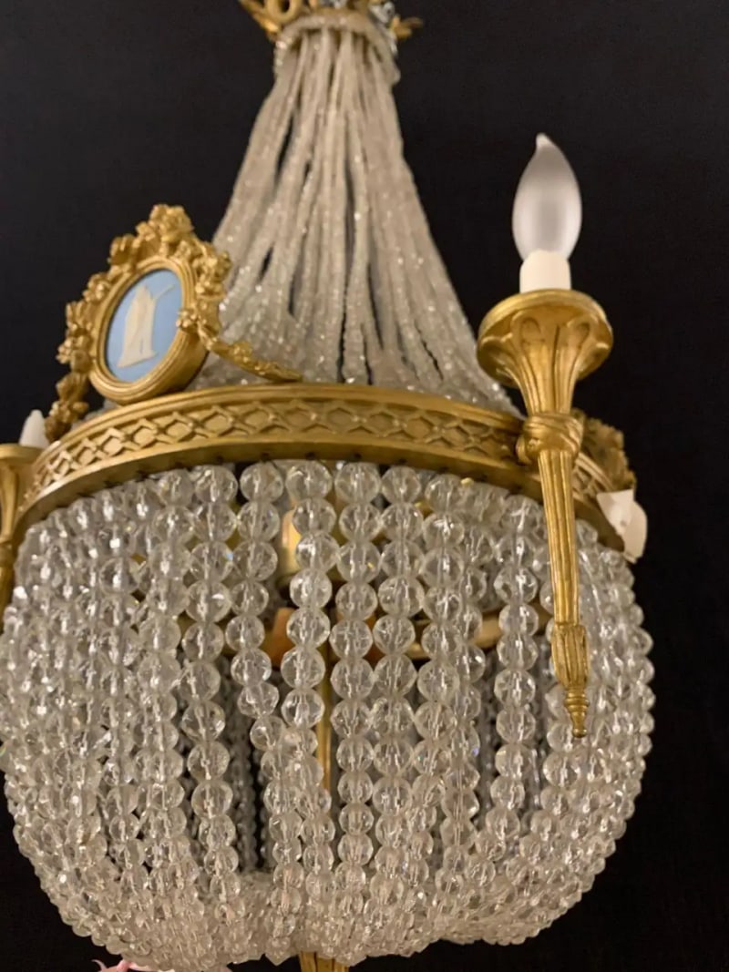 19th Century Dore Bronze Chandelier, Louis XVI, Wedgewood Plaques - 2