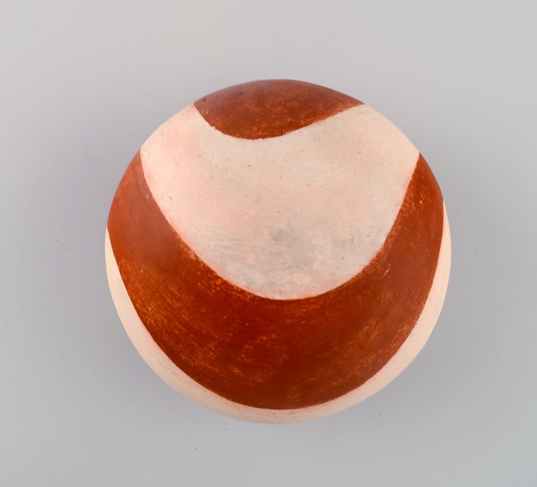 European studio ceramicist. Two rattle instruments in glazed stoneware. Hand-painted wavy decoration - 6