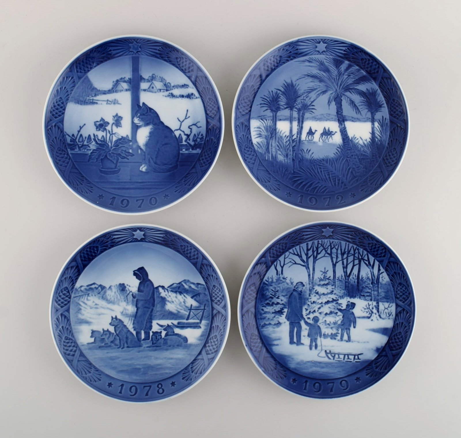 13 Royal Copenhagen Christmas plates from the 1960s / 70s / 80s. - 5