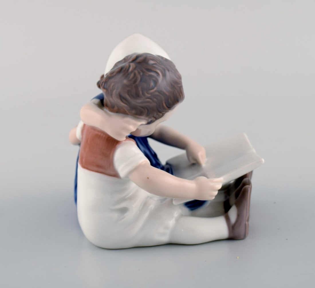 B & G / Bing & Grøndahl - Reading children - number 1567. - 3