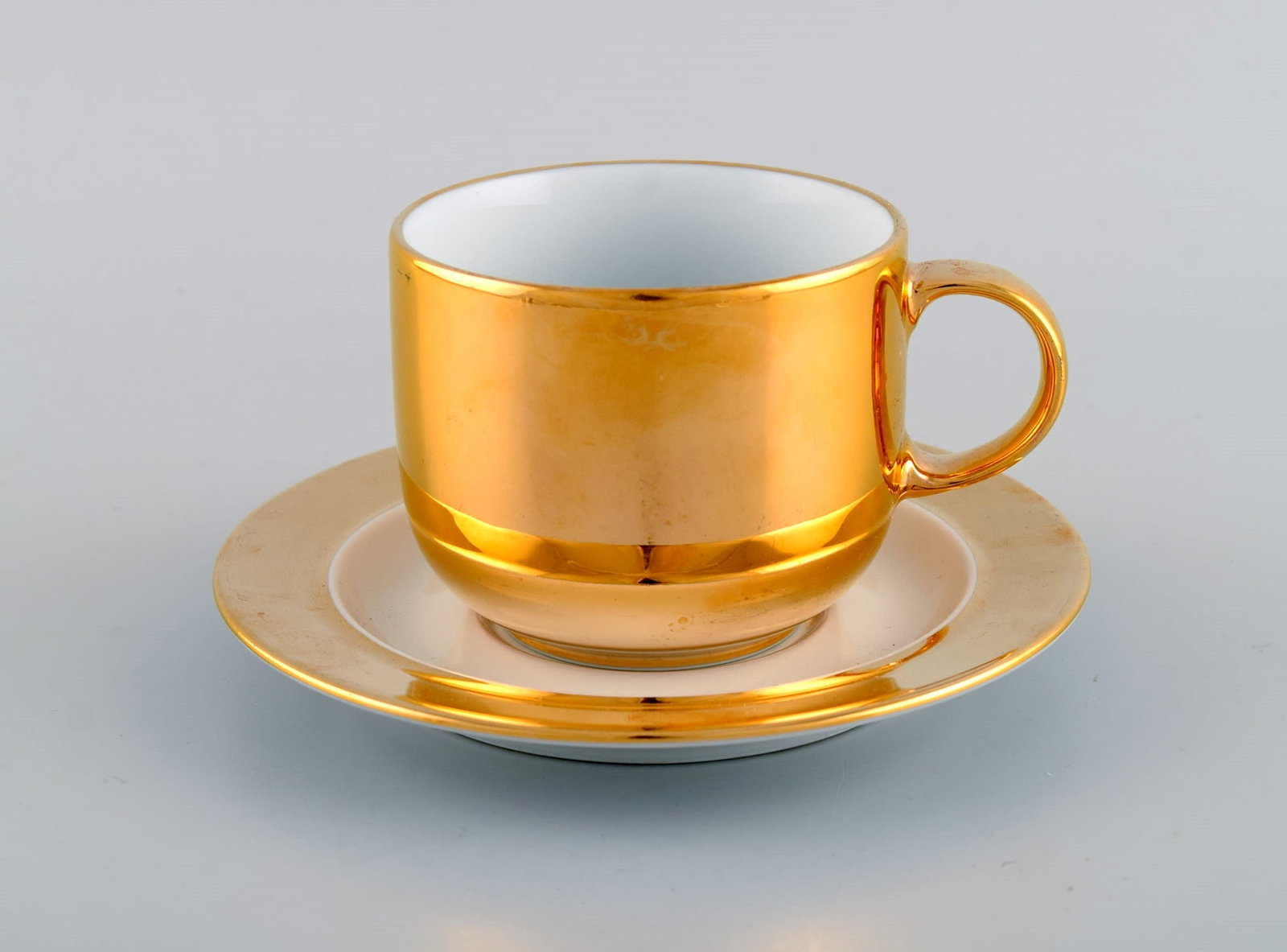 Langenthal, Switzerland. Coffee service for two people in porcelain with hand-painted gold - 3