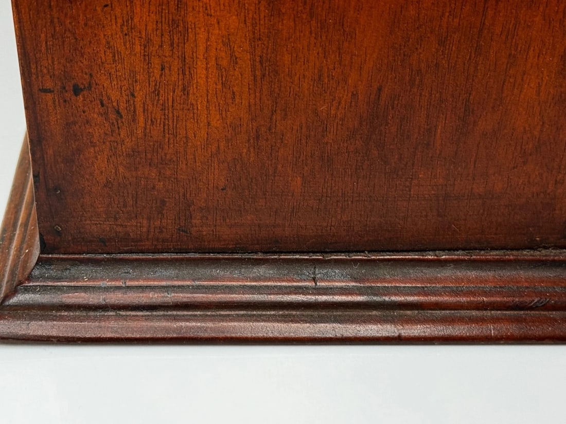 Arts & Crafts–Influenced Mahogany Palace Sentry Indoor Post Box Cabinet & Key - 12