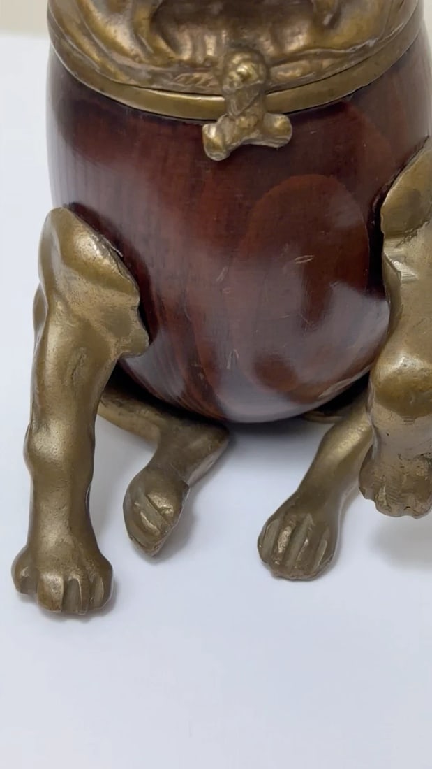 Small Victorian Style Decorative Bulldog Inkwell Named Charlie - 2