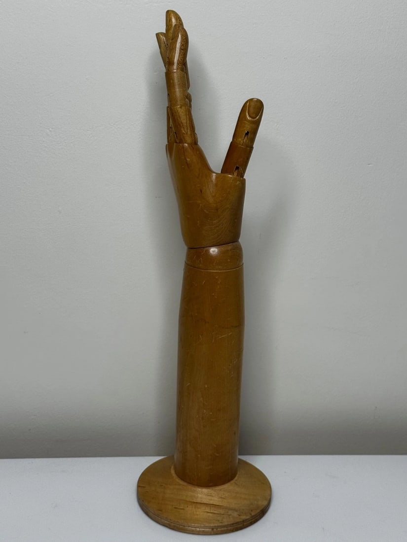 Rare Retail Stand Articulated Hand Model For Dents of Worcester Gloves C1920 - 12