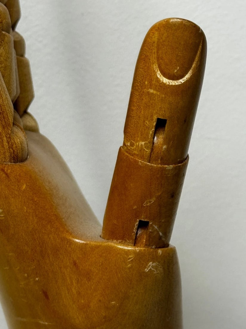 Rare Retail Stand Articulated Hand Model For Dents of Worcester Gloves C1920 - 14