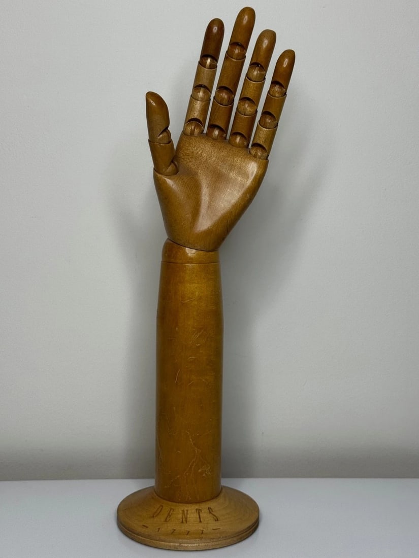 Rare Retail Stand Articulated Hand Model For Dents of Worcester Gloves C1920 - 18