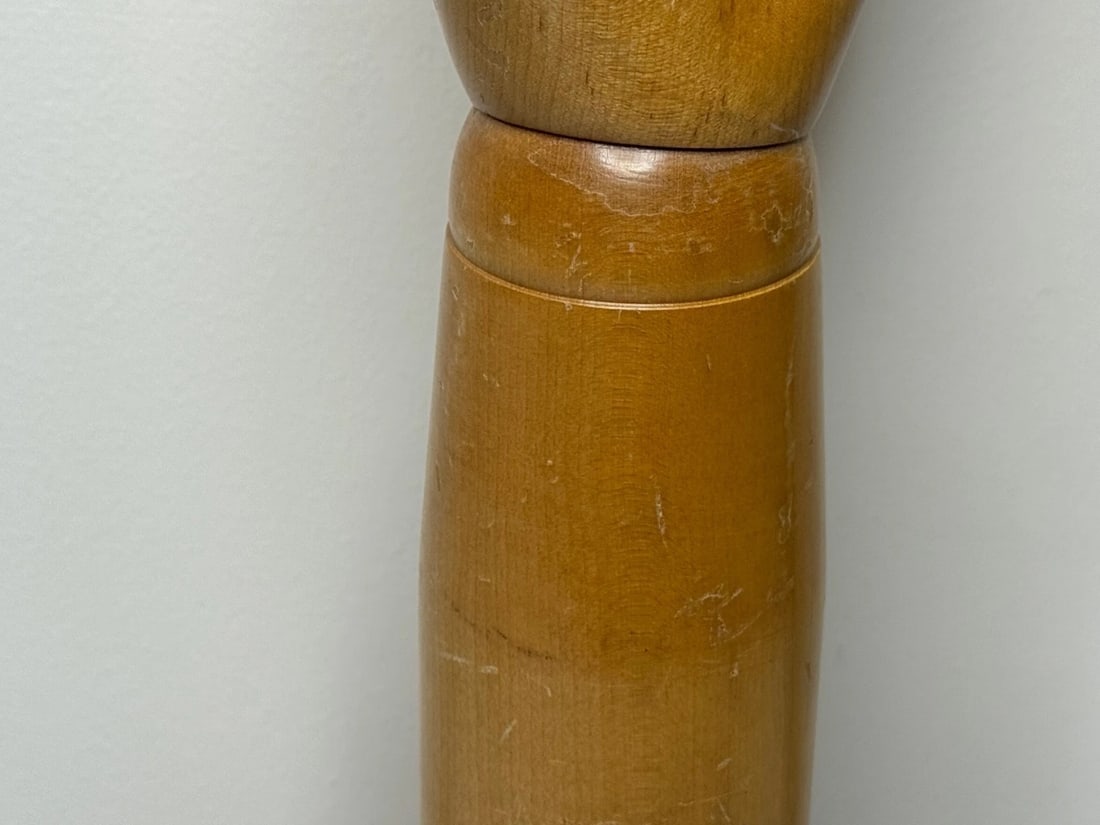 Rare Retail Stand Articulated Hand Model For Dents of Worcester Gloves C1920 - 9