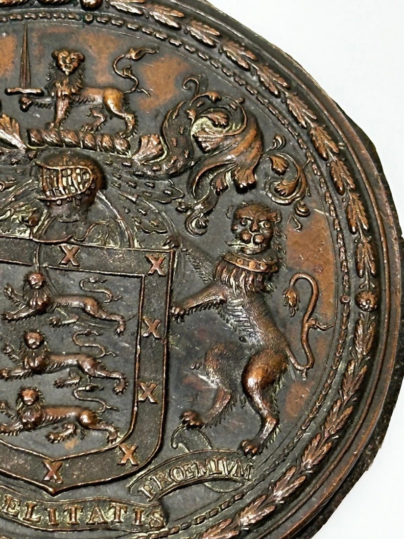 Royal Hereford City Coat Of Arms Reward For Faithfulness Unconquered Plaque - 3