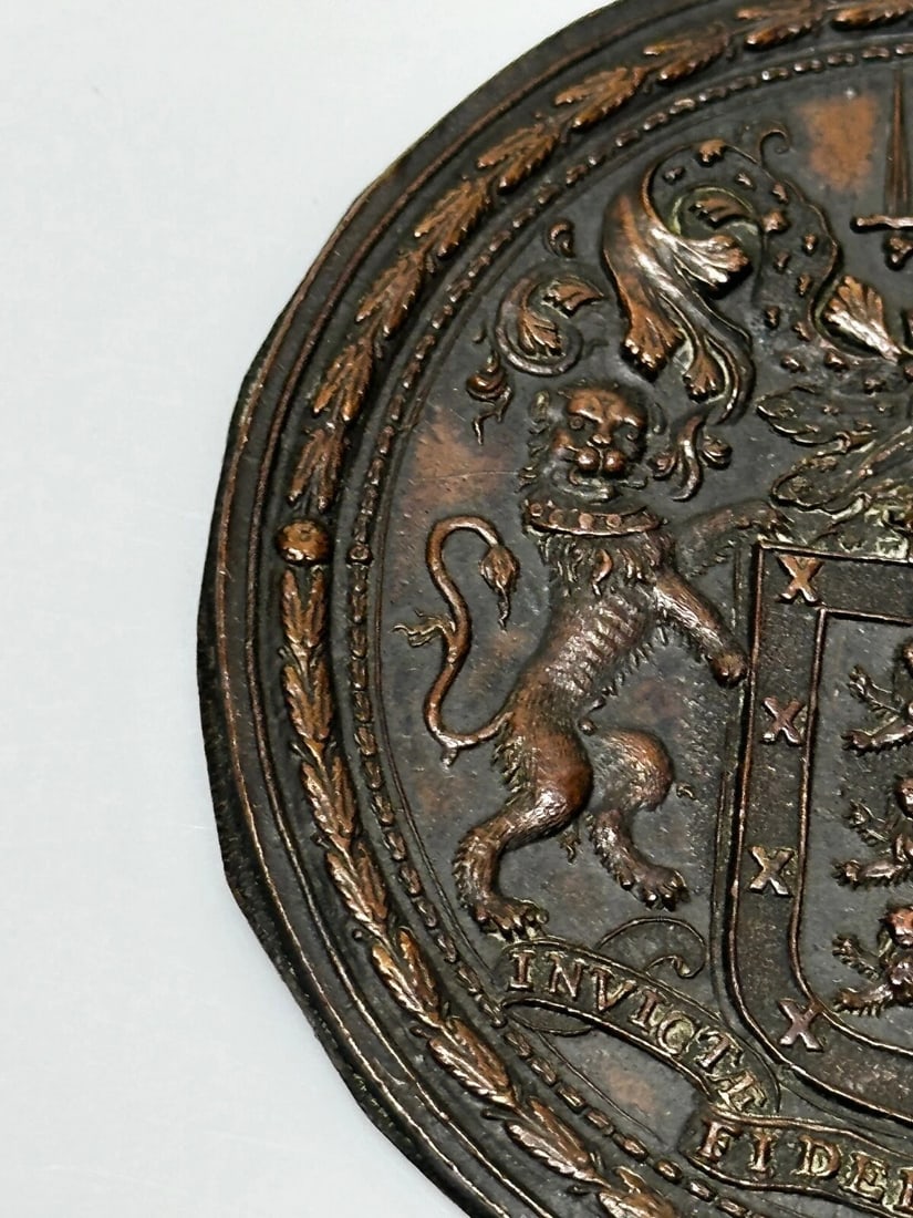 Royal Hereford City Coat Of Arms Reward For Faithfulness Unconquered Plaque - 4