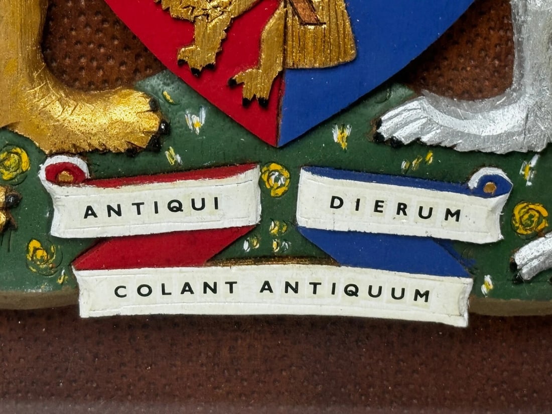 Heraldic Armorial Shire Coat Arms Of Chester Plaster Wall Sculpture In Case - 12