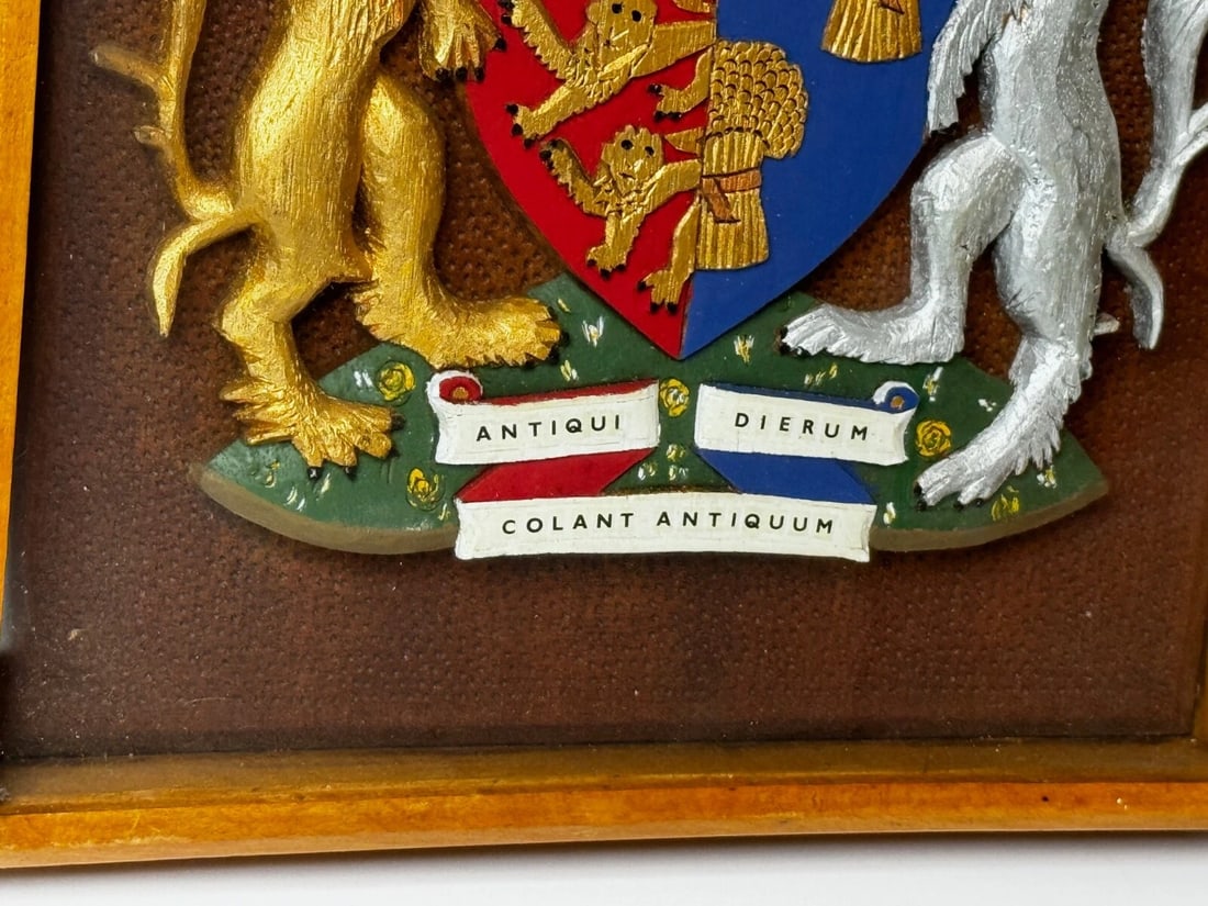 Heraldic Armorial Shire Coat Arms Of Chester Plaster Wall Sculpture In Case - 7