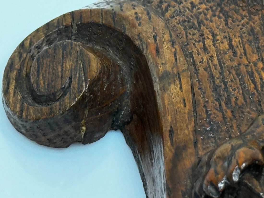 19th Century Pugin Design Carved Tiger Oak Heraldic Lion Shield Crest Sculpture - 18