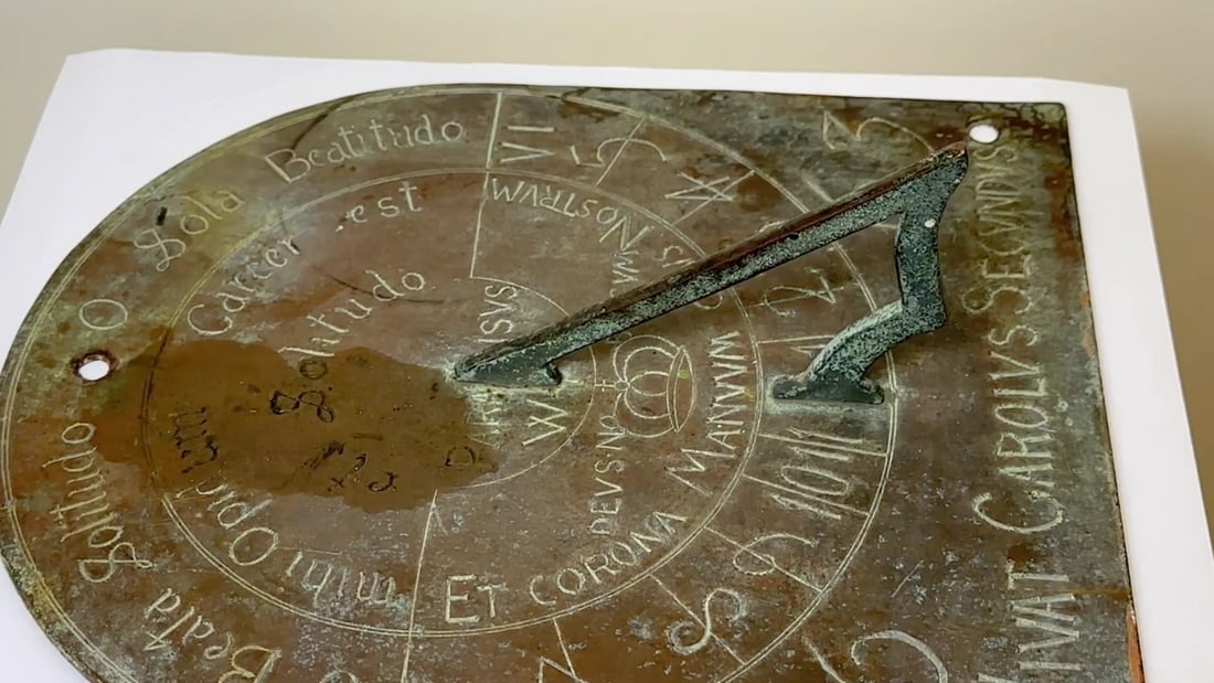 17th Century Bronze Garden Sundial Plate Gnomon Timepiece King Charles II Lives - 2