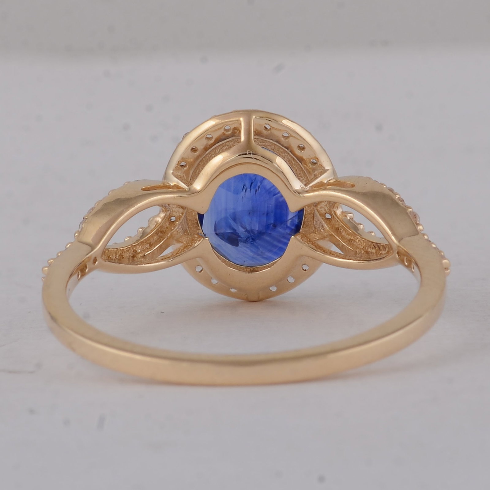 1.92 Ct Oval Sapphire 9K Gold Ring - 3