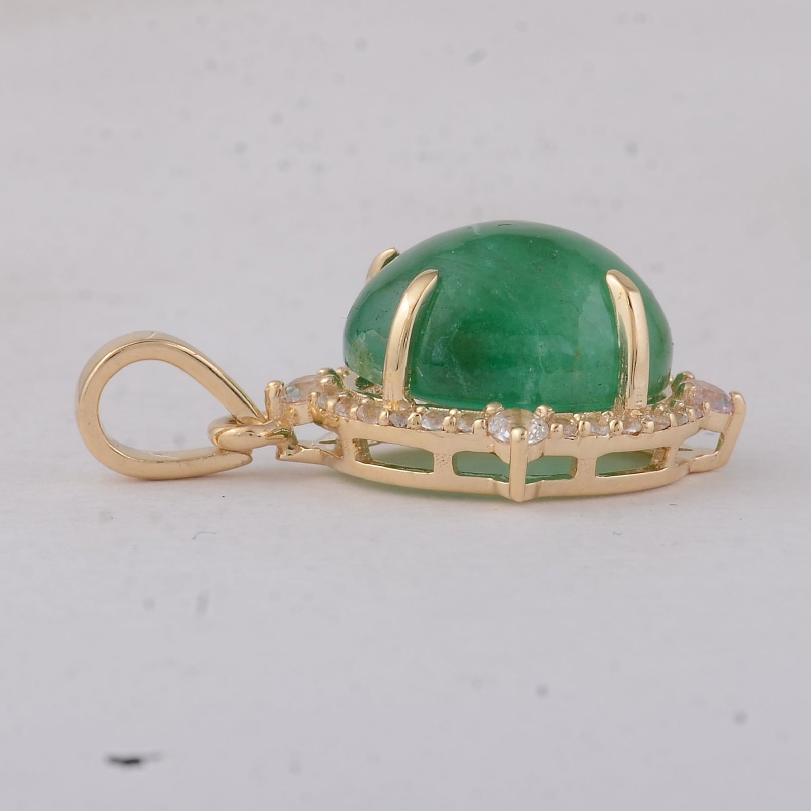 3.67 Ct Oval Emerald 9K Gold Pendant - 3