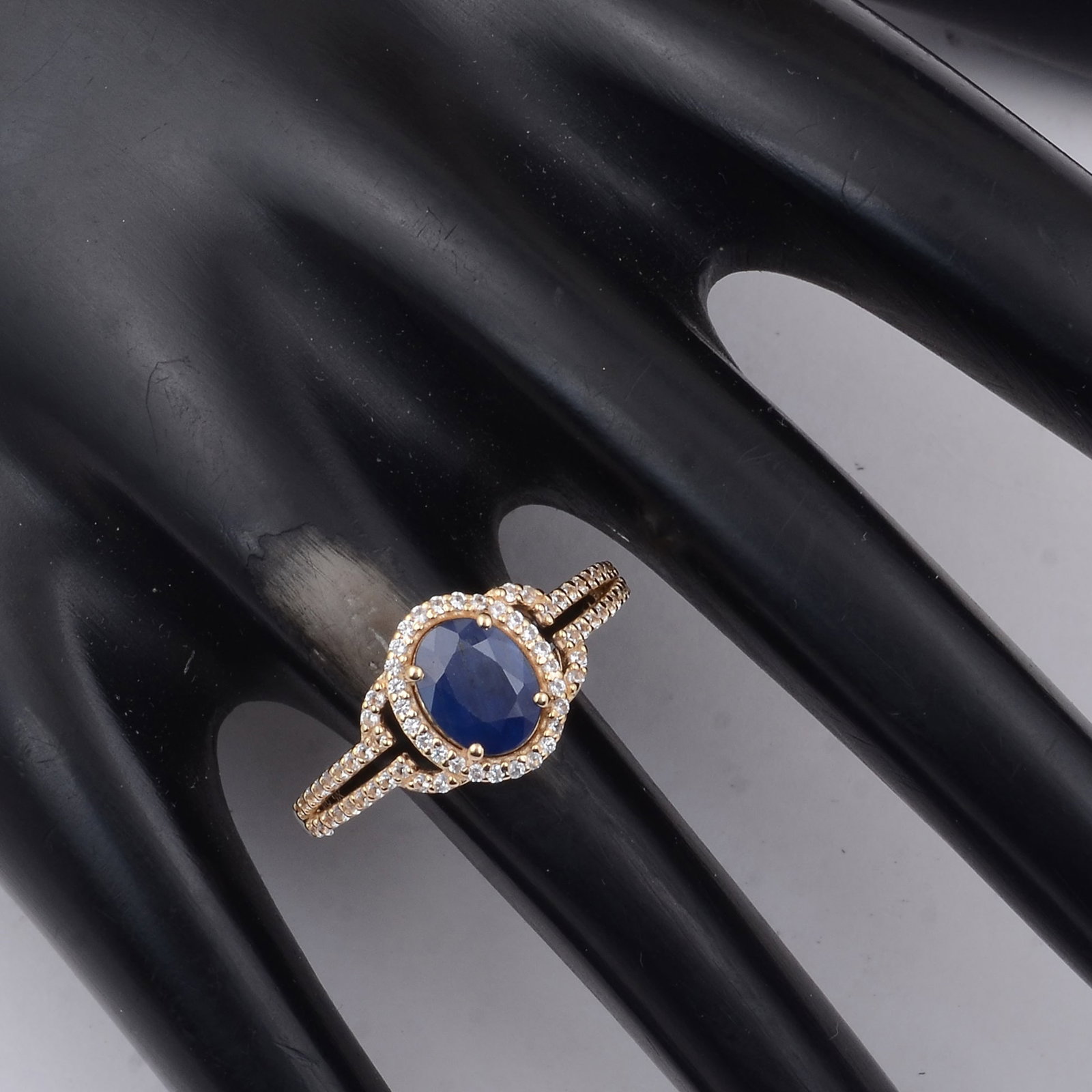 1.39 Ct Oval Blue Sapphire 9K Gold Ring - 2