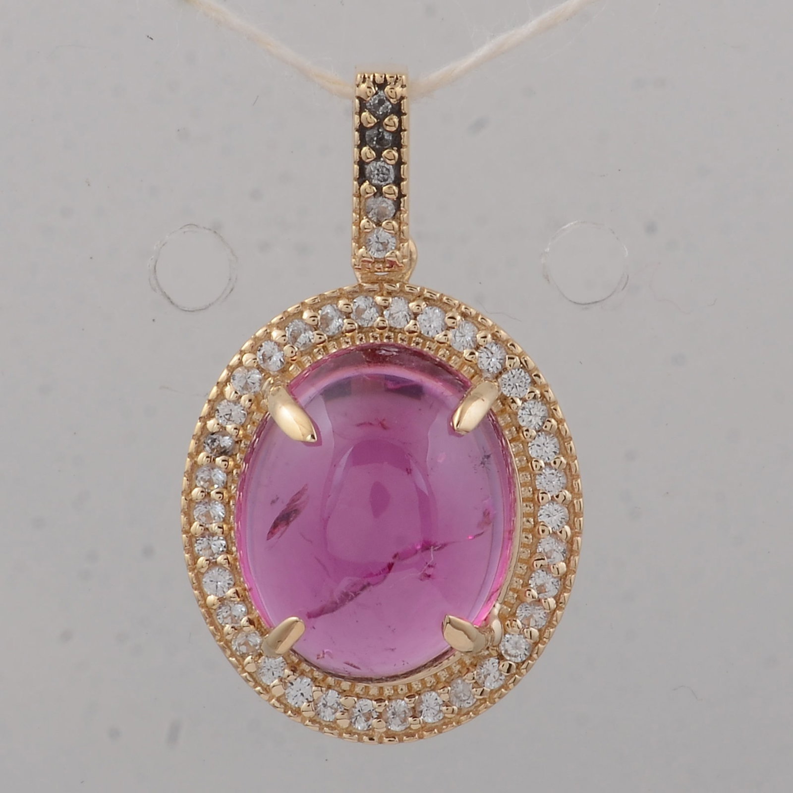3.25 Ct Oval Tourmaline 9K Gold Pendant