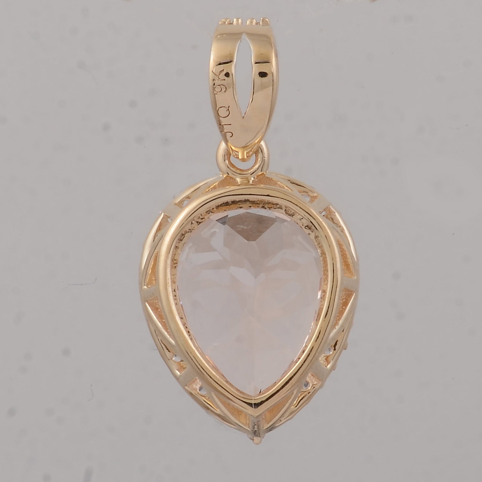 2.57 Ct Pear Morganite 9K Gold Pendant - 2