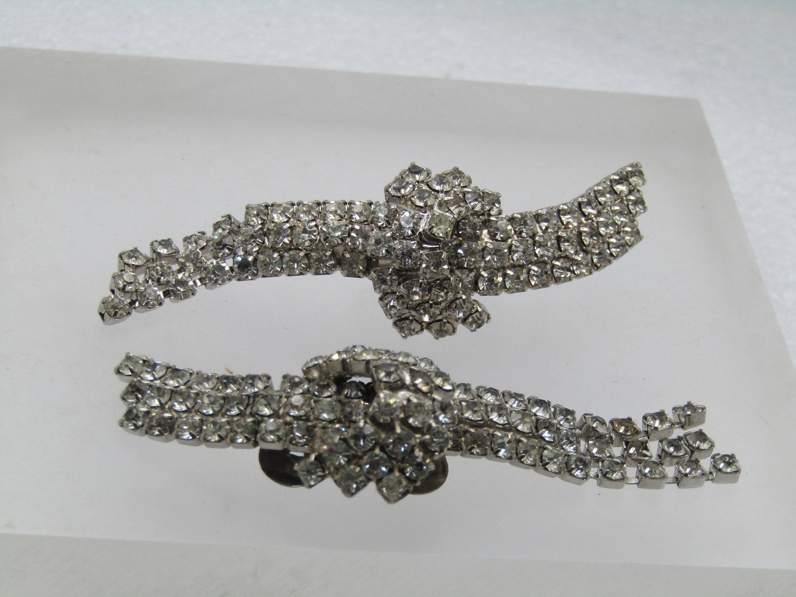 Vintage Rhinestone Pair of Shoe Clips, Dangle, 1940's-1950's - 3