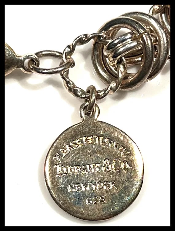 Sterling Silver Circle Charm Bracelet - 6