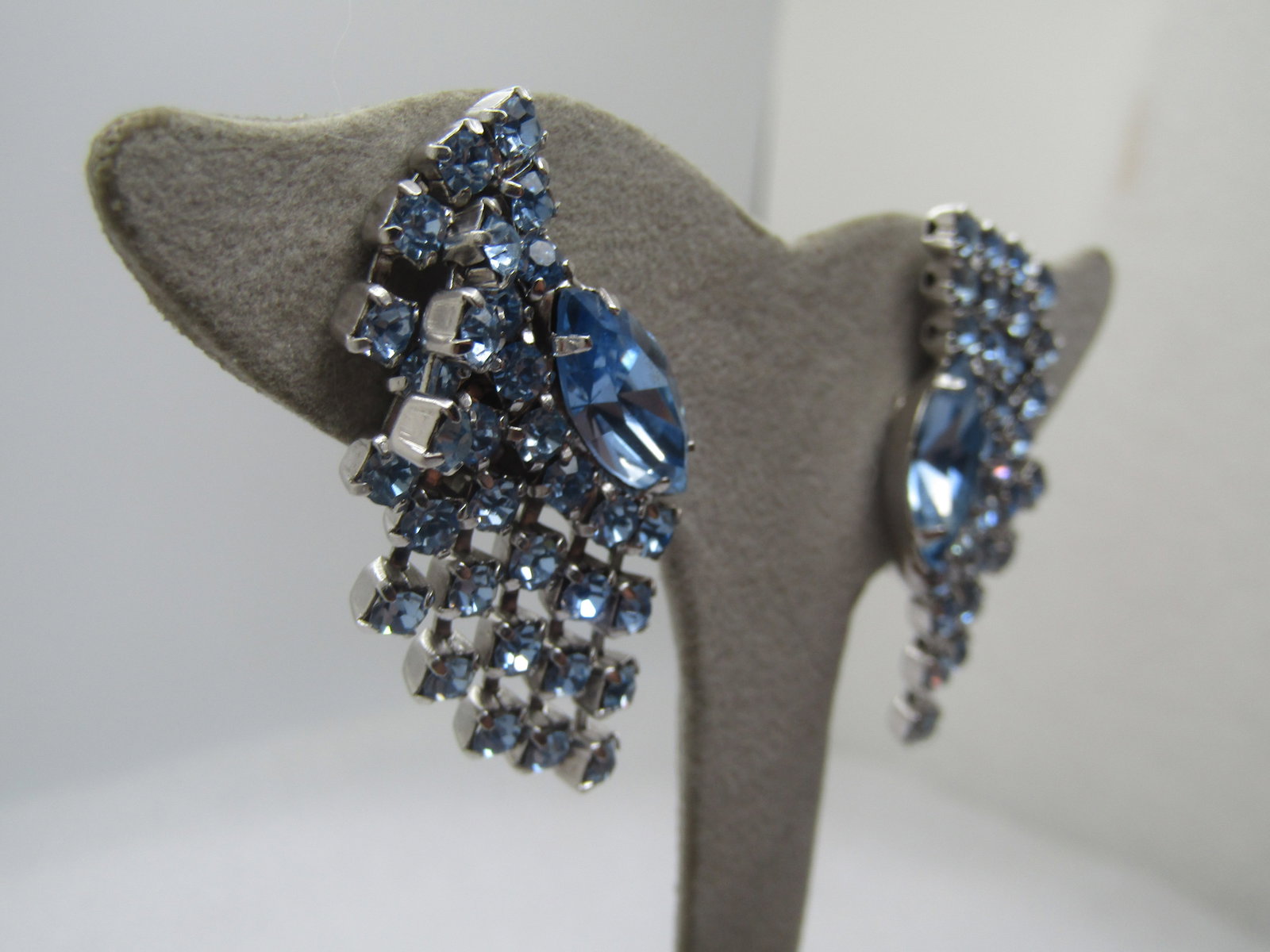Vintage Coro Blue Rhinestone Necklace Set, Bracelet, Earrings Set, 1940's-1950's - 3