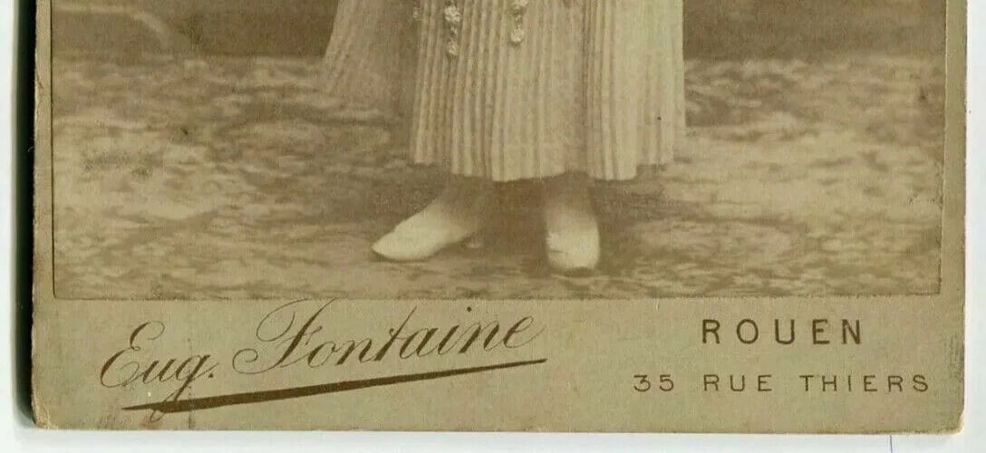 Cabinet Card Photographs Eug. Fontaine Portrait Woman Actress c. 1870 - 3
