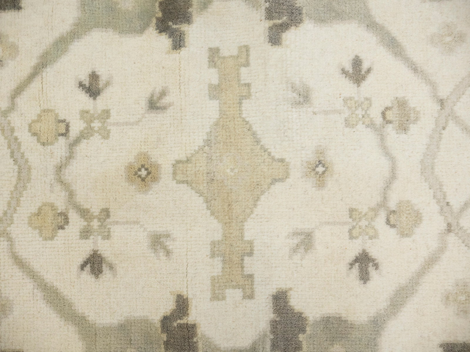 Cream Floral 8X16 Oushak Oriental Rug - 9