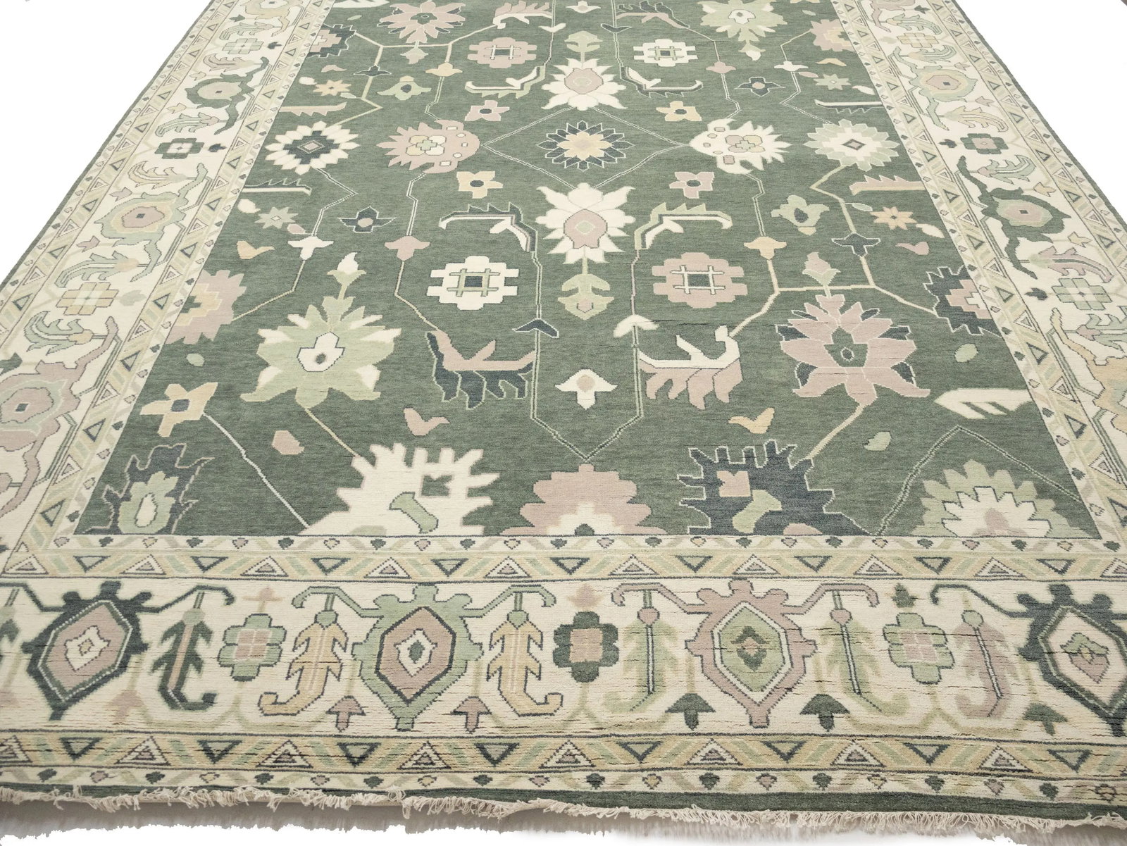 Muted Cream Floral Transitional 12X18 Oushak Chobi Oriental Rug - 4