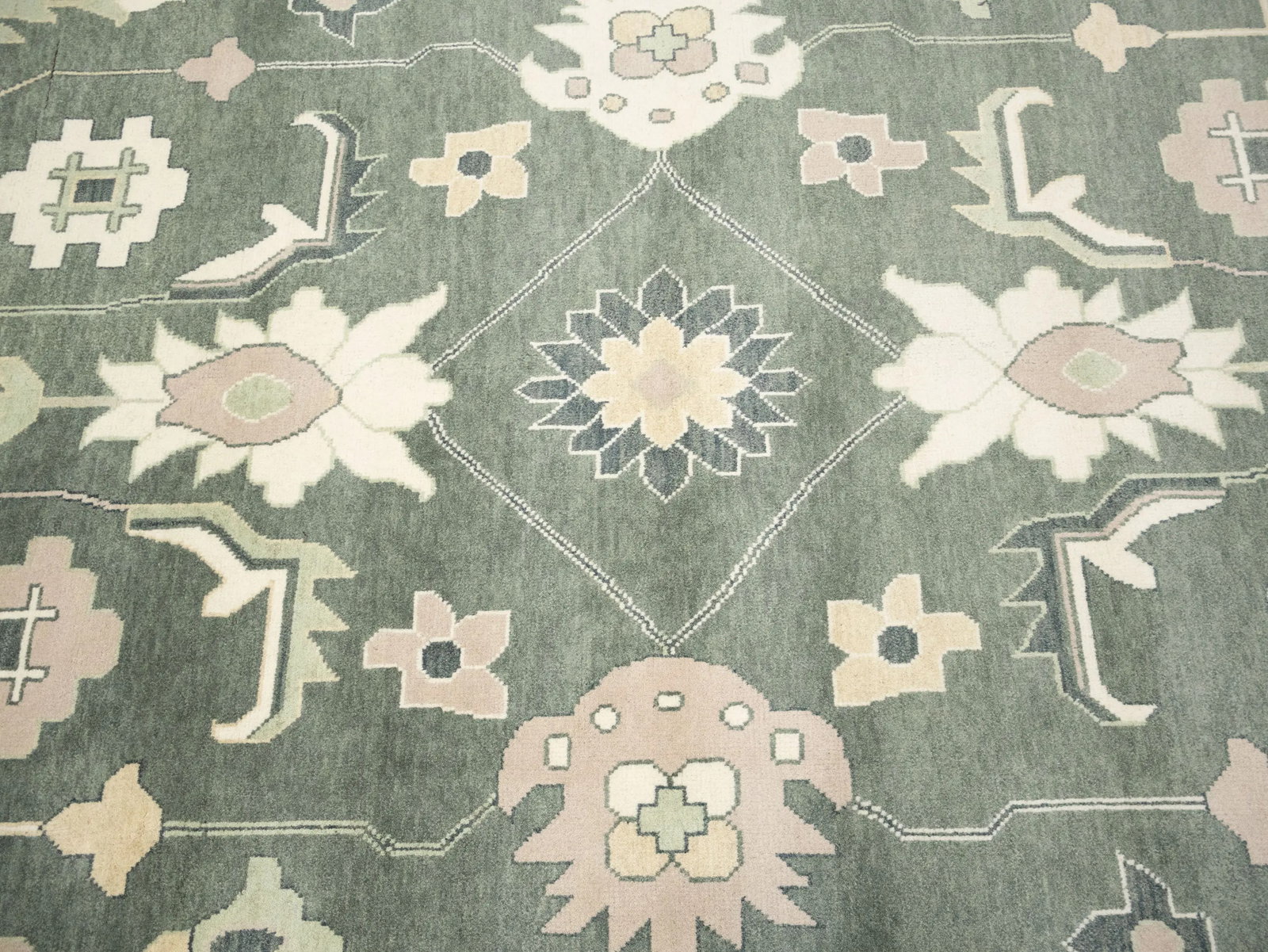 Muted Cream Floral Transitional 12X18 Oushak Chobi Oriental Rug - 8