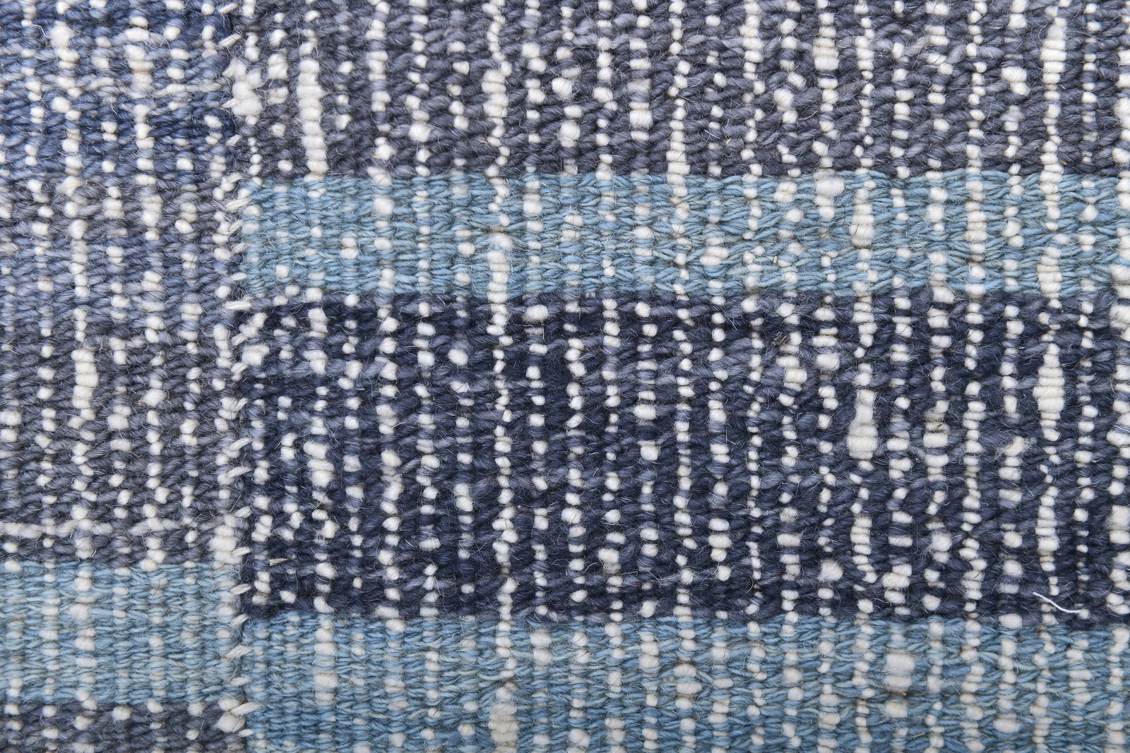 4'7'' x 6'10'' Turkish Handmade Kilim Rug - 241374 - 6
