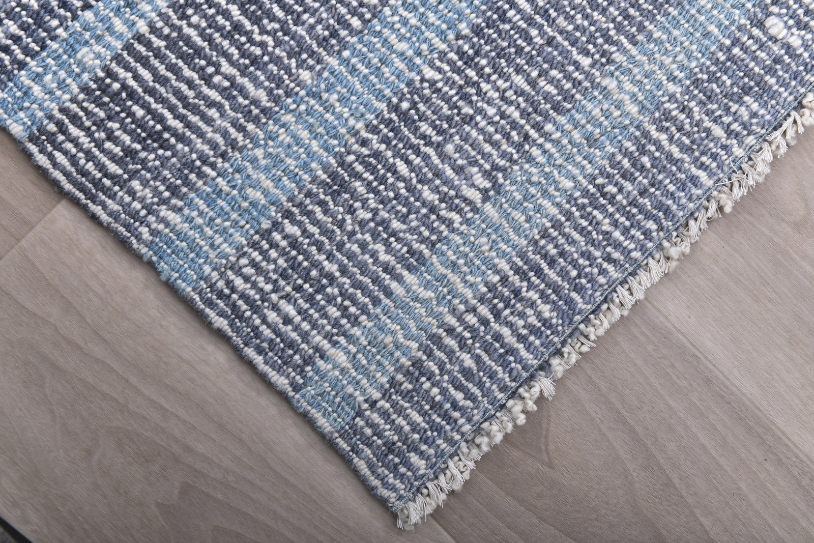4'7'' x 6'10'' Turkish Handmade Kilim Rug - 241374 - 7