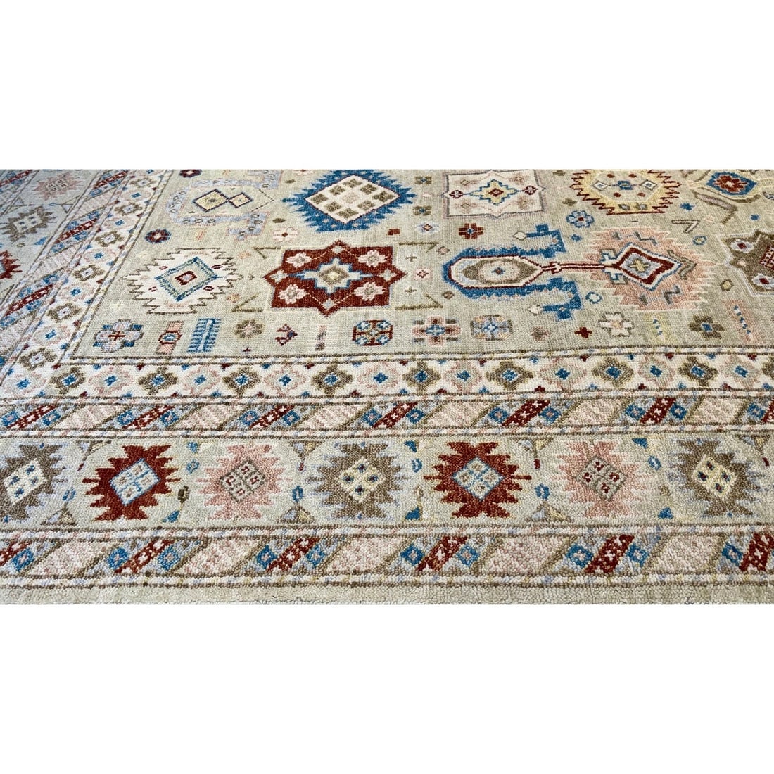 Heriz design rug - 6