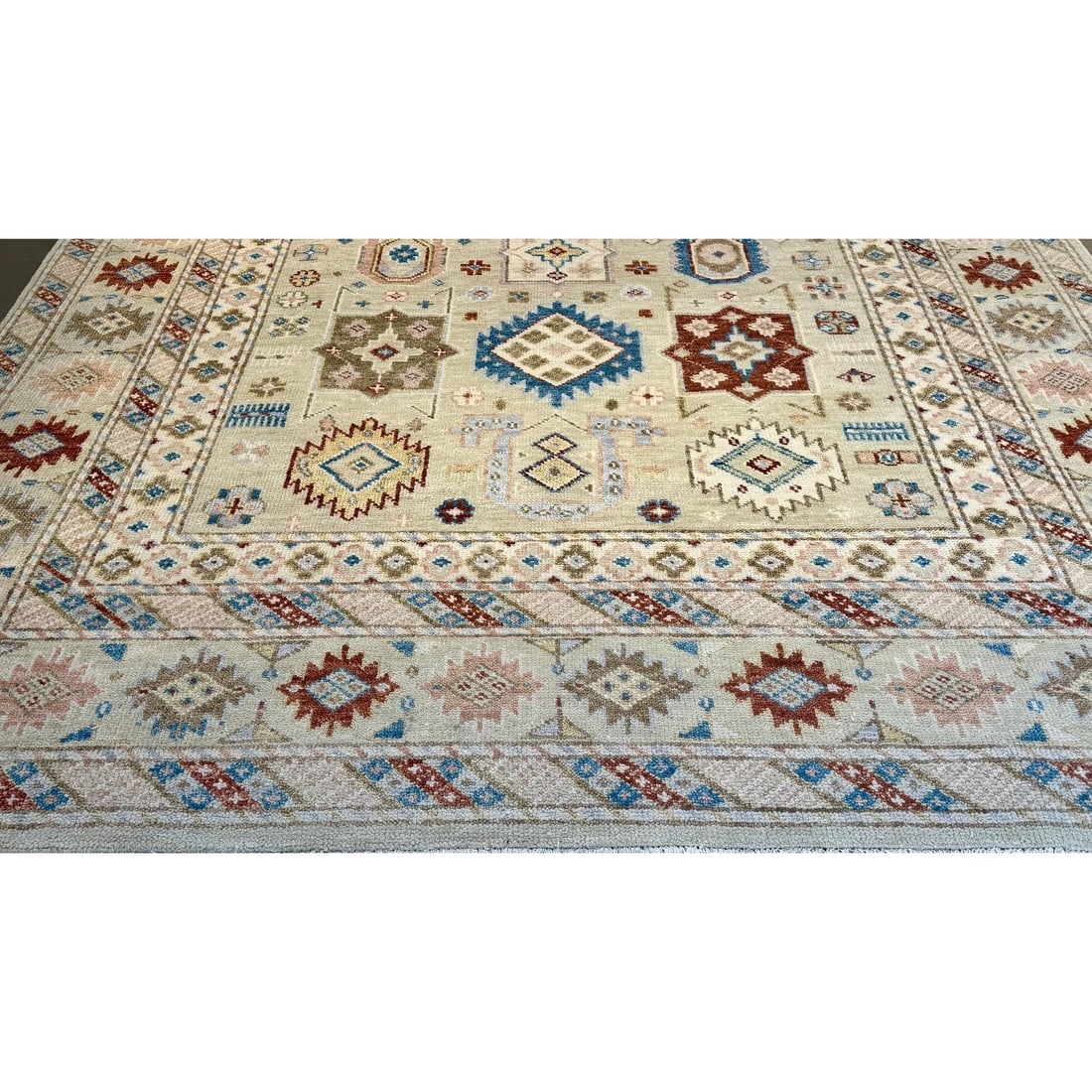 Heriz design rug - 8