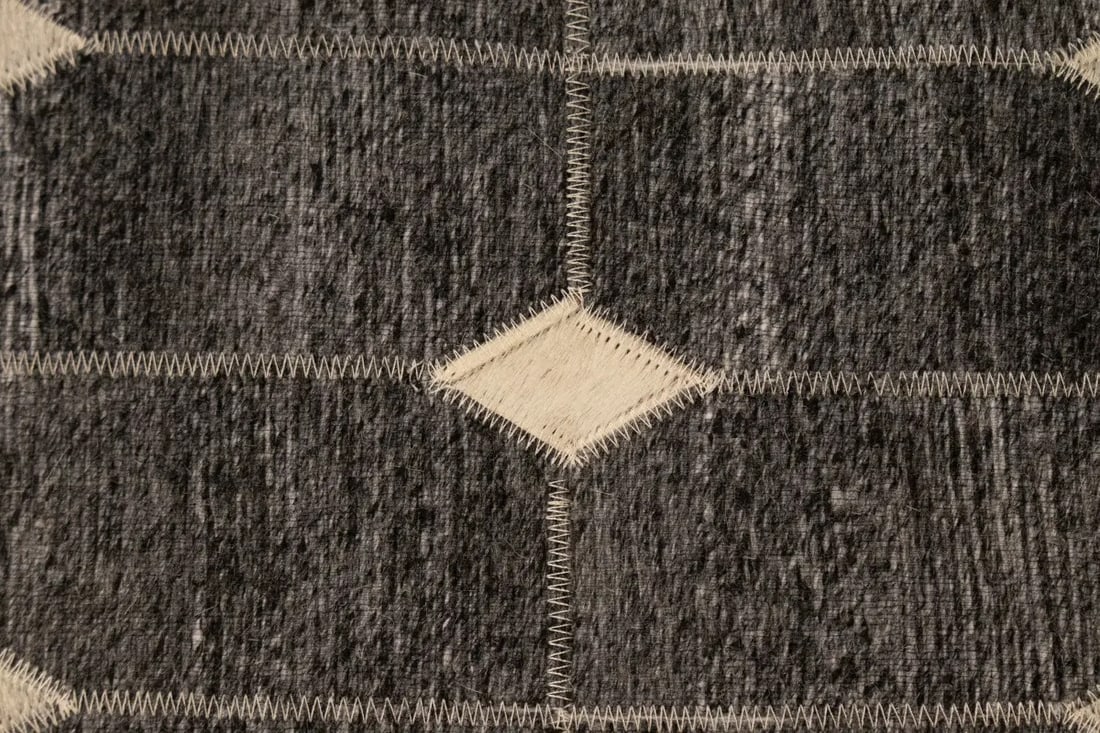 Gray Cowhide 5X8 Modern Leather Rug - 8