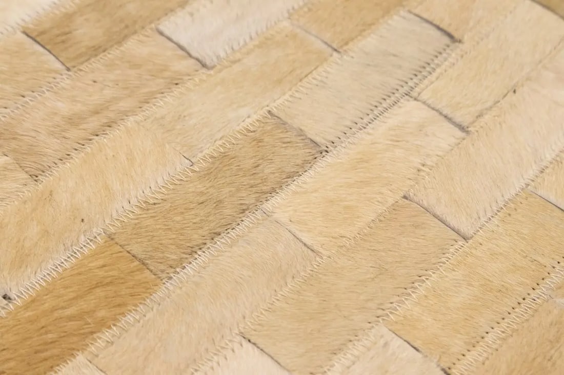 Beige Cowhide 5X8 Modern Leather Rug - 9