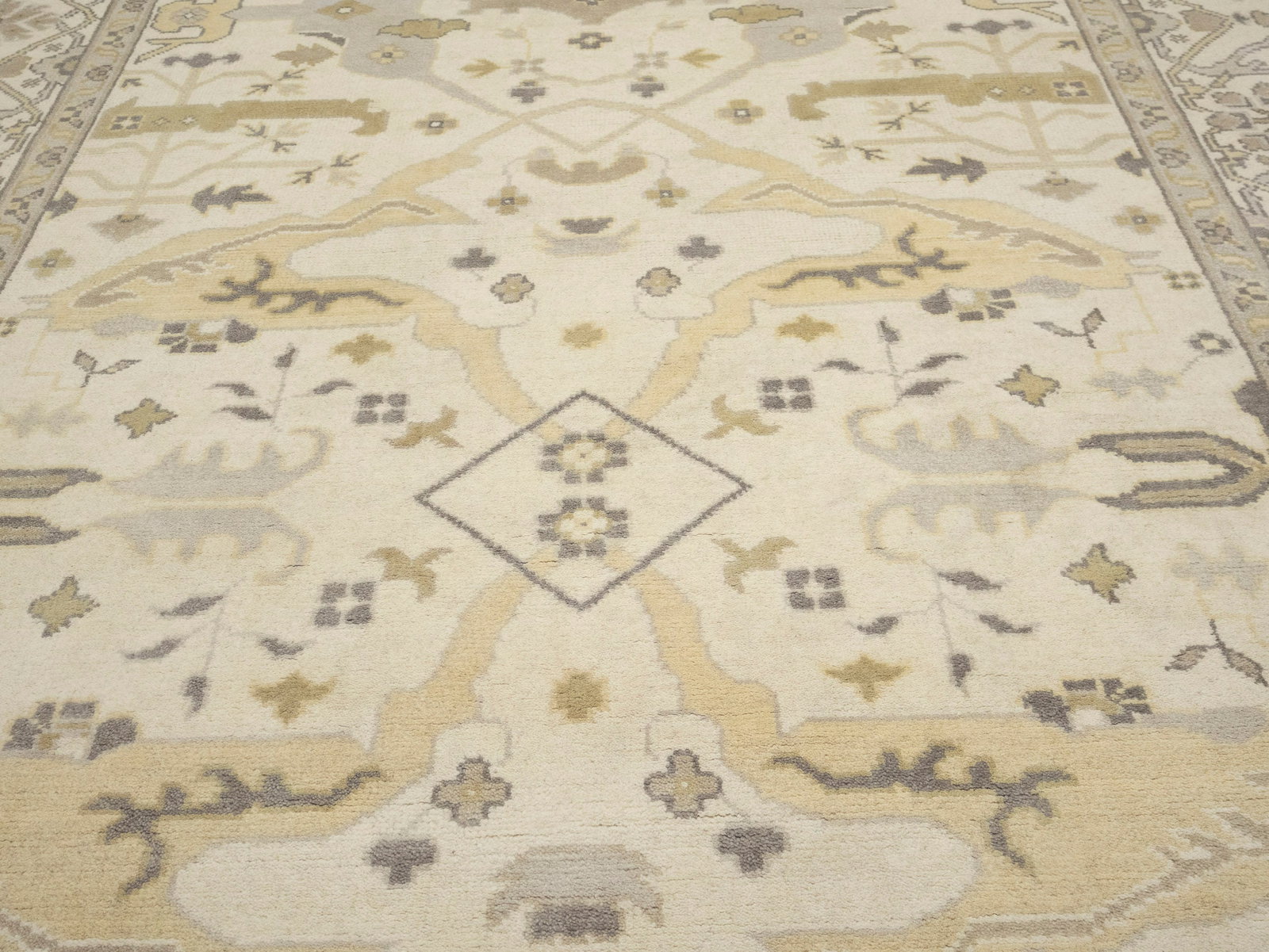 Cream Floral 8X16 Oushak Oriental Rug - 13