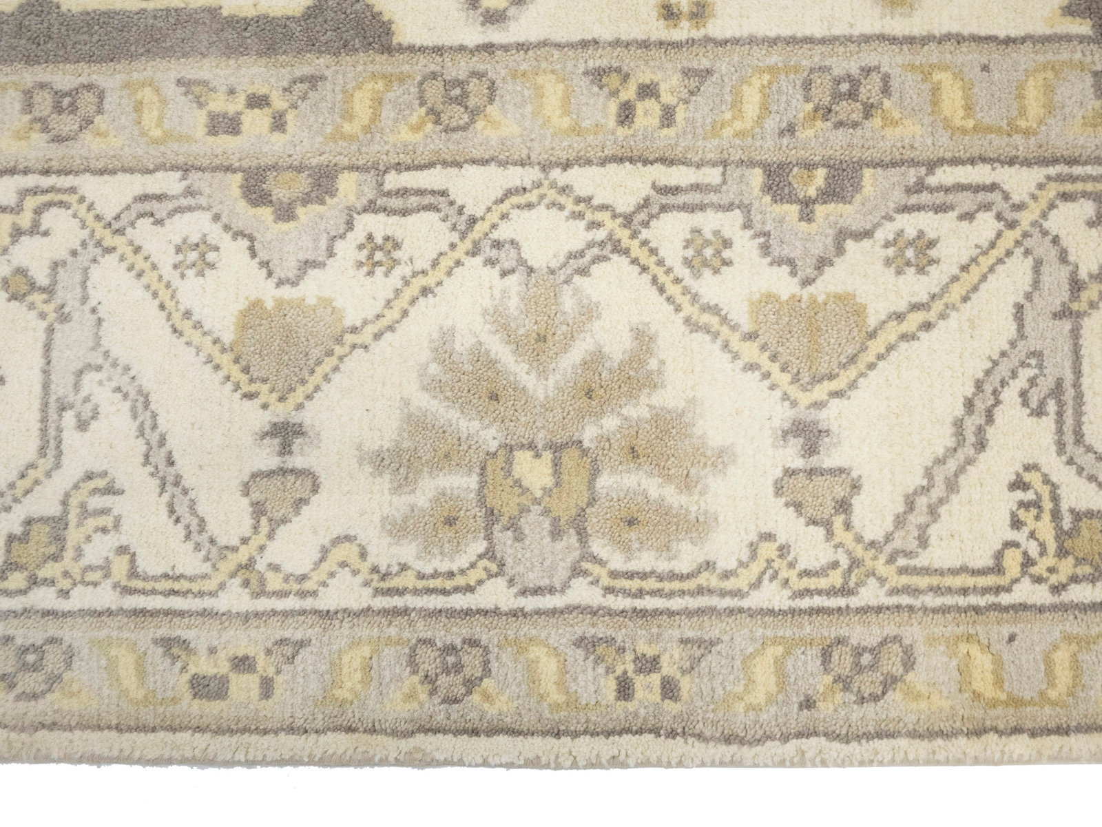 Cream Floral 8X16 Oushak Oriental Rug - 16