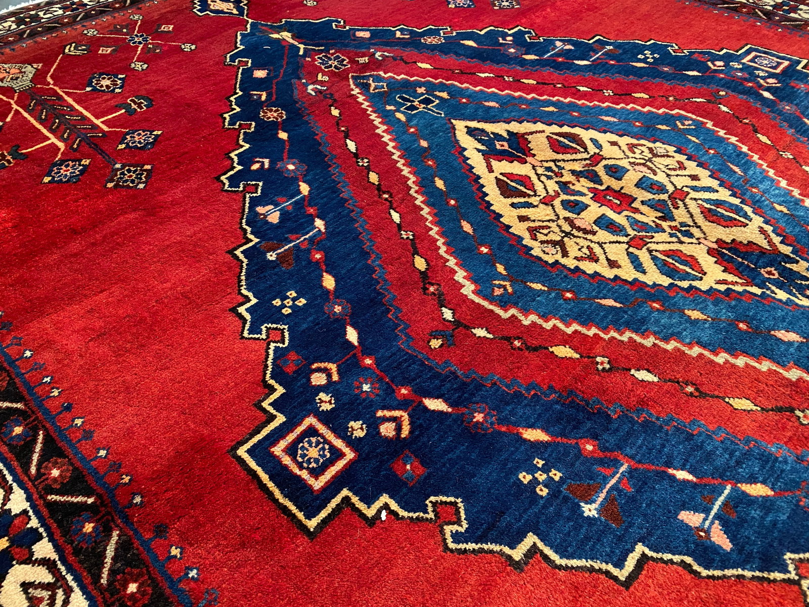 UNIQUE PERSIAN RUG 5.5x7.5 - 5