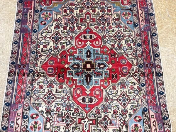 Hand Knotted Persian Nahavand Tribal Wool Rug 3'4" x 4'10" - 3