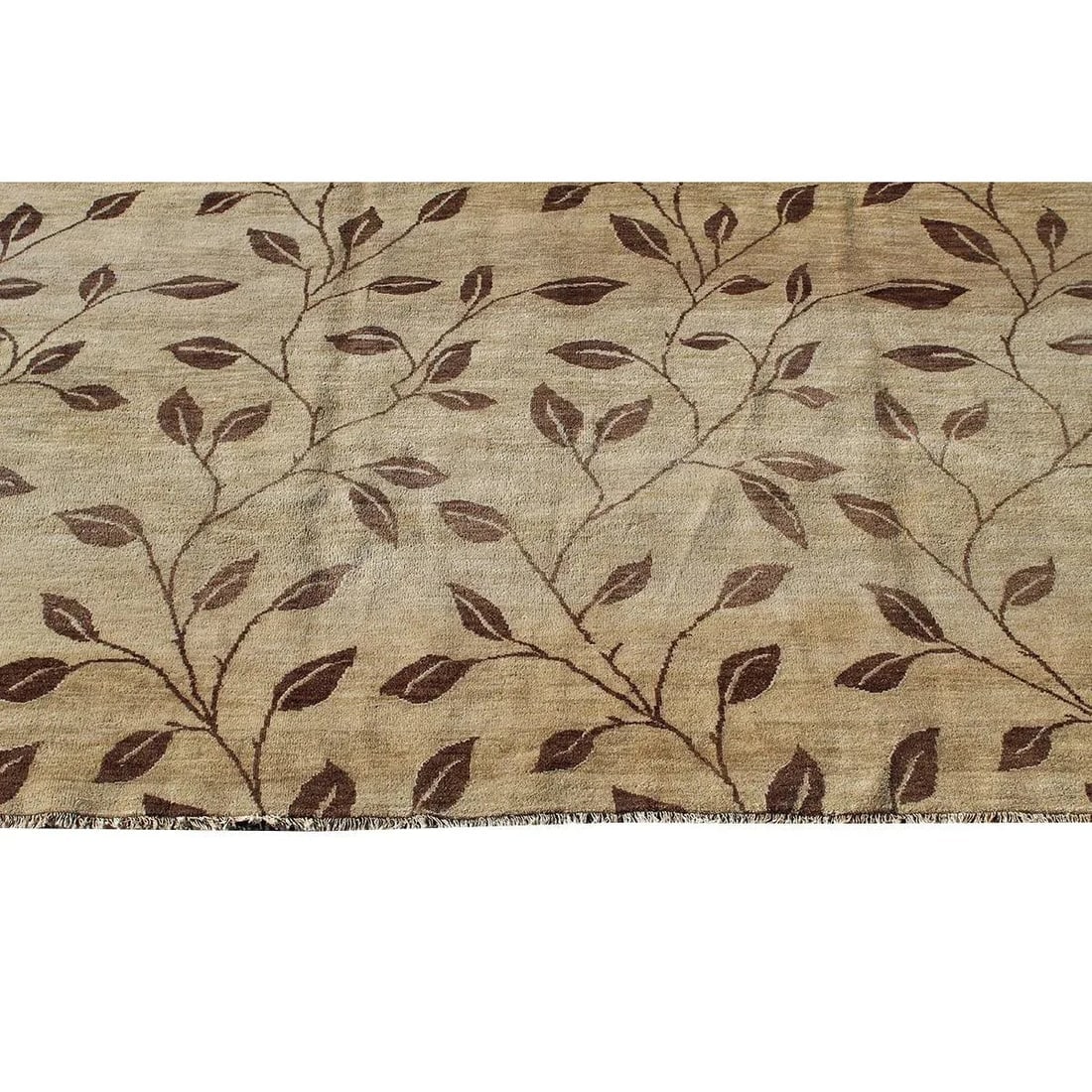 1970's Indo Nepal fine rug - 5