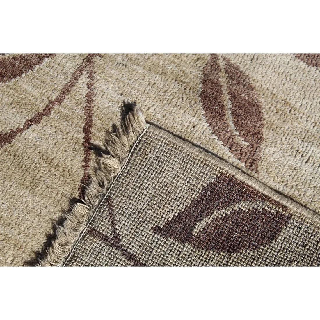 1970's Indo Nepal fine rug - 6